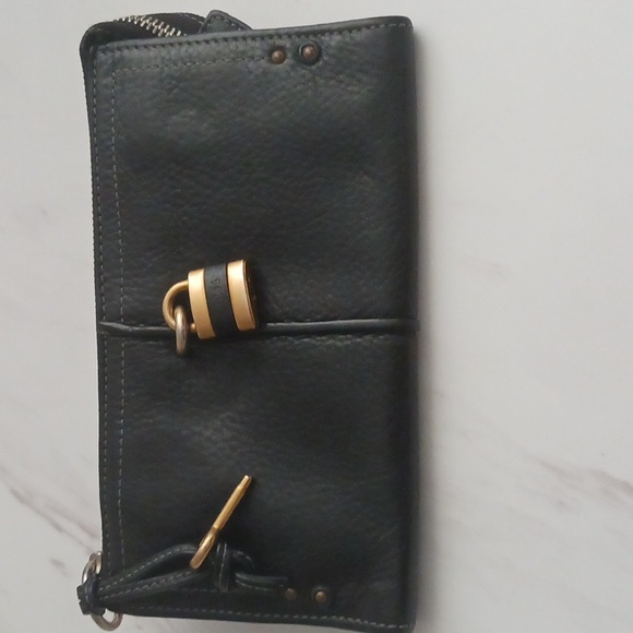 Chloe Handbags - Authentic Chloe Paddington Wallet